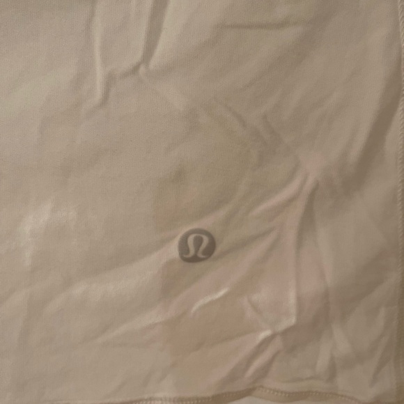 White Lululemon Tank size 4 - Picture 2 of 3
